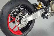 Ducati Hypermotard 698 Essential