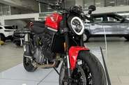 Ducati Monster Essential