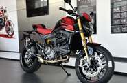 Ducati Monster Essential