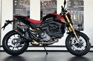 Ducati Monster Essential