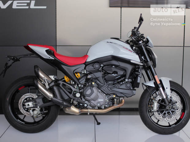 Ducati Monster 2025