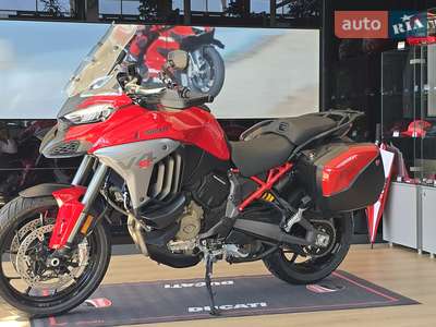Ducati Multistrada 2025 Travel & Radar