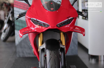 Ducati Panigale 2025 Essential