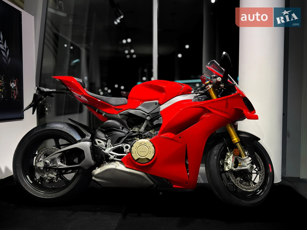 Ducati Panigale Essential