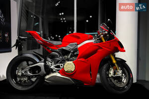Ducati Panigale Essential