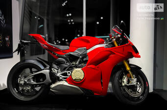 Ducati Panigale V4 S 1103 MT (216 к.с.) 2026