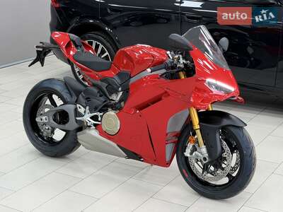 Ducati Panigale 2026 Essential