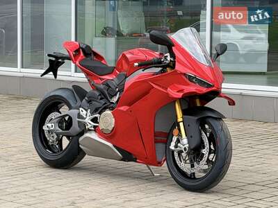 Ducati Panigale 2026 Essential