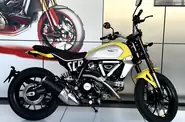 Ducati Scrambler Essential
