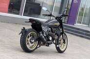Ducati Scrambler Essential