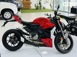 Ducati Streetfighter V2 959