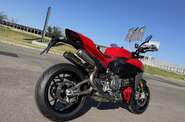 Ducati Streetfighter Essential