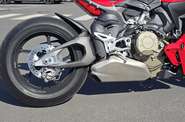 Ducati Streetfighter Essential