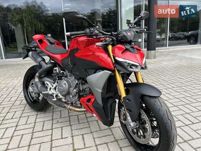 Ducati Streetfighter 2025 Essential