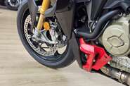 Ducati Streetfighter Essential