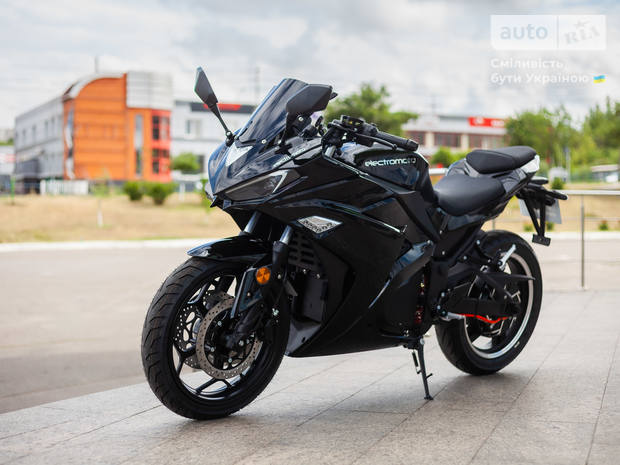 Electromoto EM R3 2025