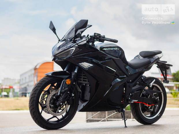 Electromoto EM R3 2025