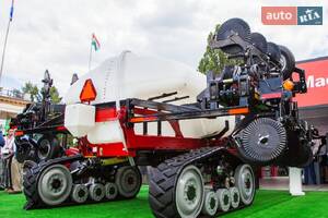 Fast 8218 2018 року