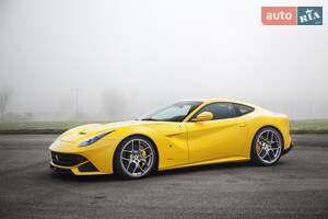 Ferrari F12 2018 года
