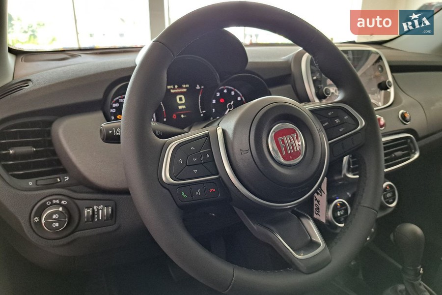 Fiat 500X - фото 12