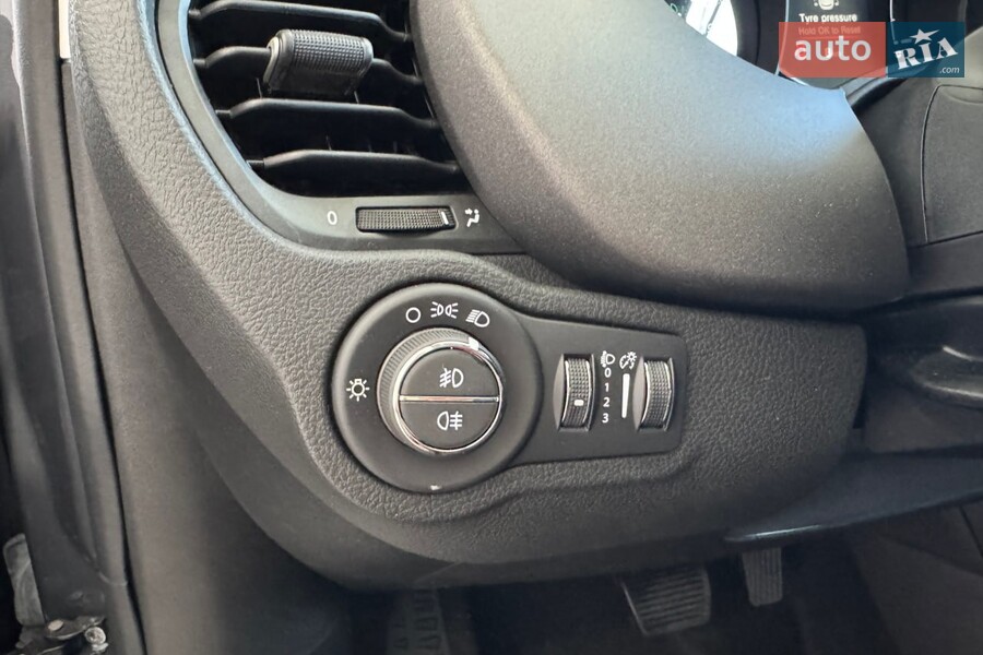 Fiat 500X - фото 15