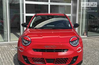Fiat 600 1.2 Hybrid DCT (136 к.с.) 2026