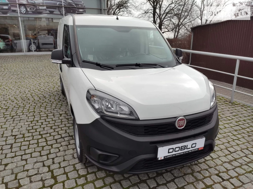 Fiat Doblo груз. Corto