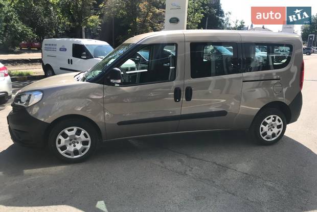 AUTO.RIA – Новое авто Фиат Добло (Fiat Doblo пасс.), New Maxi 1.4 MT (95 л.с.) Active Lungo N1 2019 г.в., Цена 431000 грн. в салоне Дилерский Центр FIAT «АВТОРИНА», Харьковская