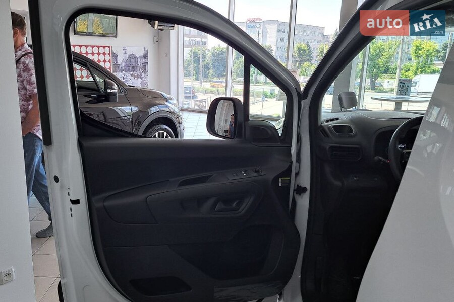 Fiat Doblo - фото 12