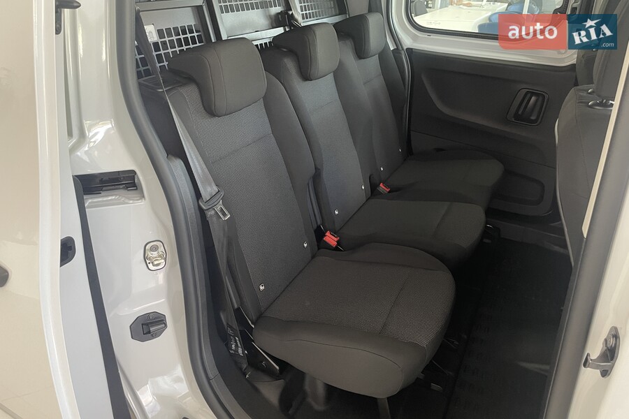 Fiat Doblo - фото 12
