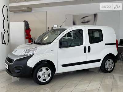 Fiat Fiorino Combi Elegant 1.4 МТ (77 к.с.) 2023