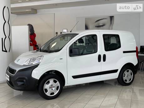 Fiat Fiorino Combi 2023