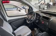 Fiat Fiorino Combi - фото 20