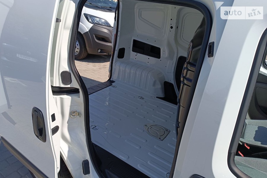 Fiat Fiorino - фото 16