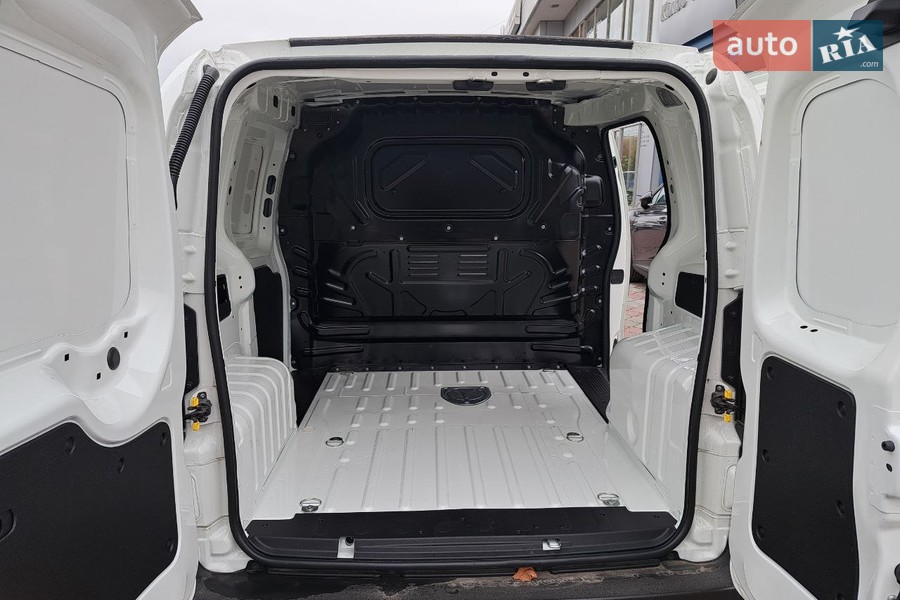 Fiat Fiorino - фото 8