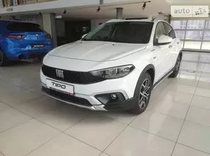 Fiat Tipo Cross