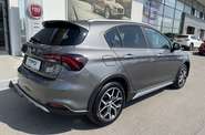 Fiat Tipo Cross High