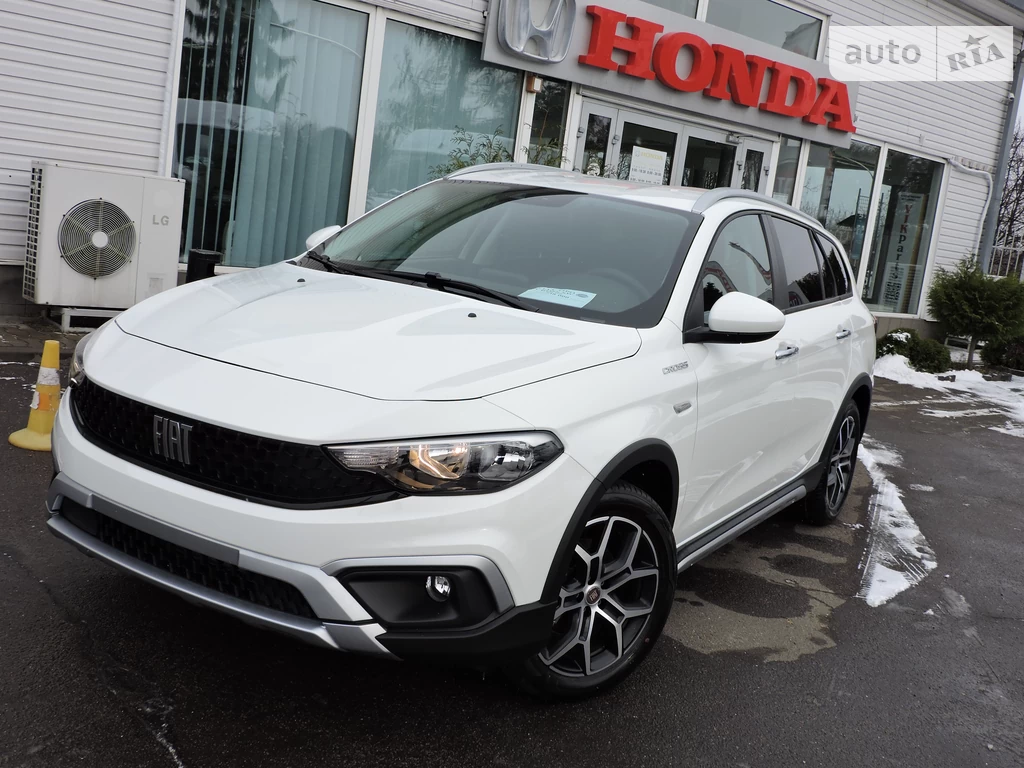 Fiat Tipo Cross Base