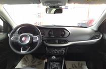 Fiat Tipo Street