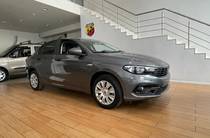 Fiat Tipo Mid