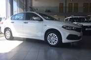 Fiat Tipo Mid