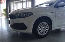 Fiat Tipo Mid