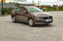 Fiat Tipo Mid