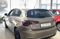 Fiat Tipo Street