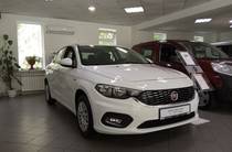 Fiat Tipo Mid