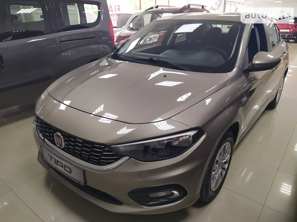 Fiat Tipo Mid