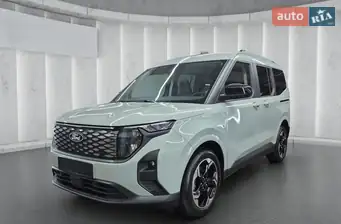 Ford E-Tourneo Courier