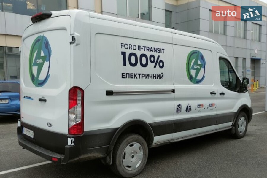 Ford E-Transit - фото 6