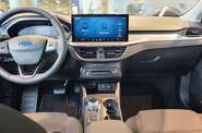 Ford Focus Base