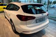 Ford Focus Base